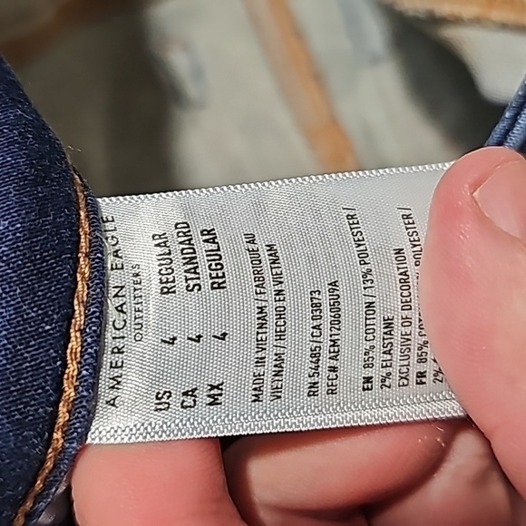 American Eagle next level stretch size 4 dark wash super high rise jeggings - Picture 8 of 8